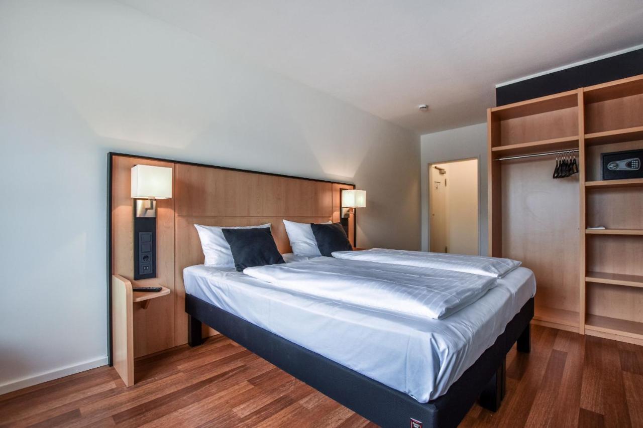 Stay Lev Hotel לברקוסן מראה חיצוני תמונה