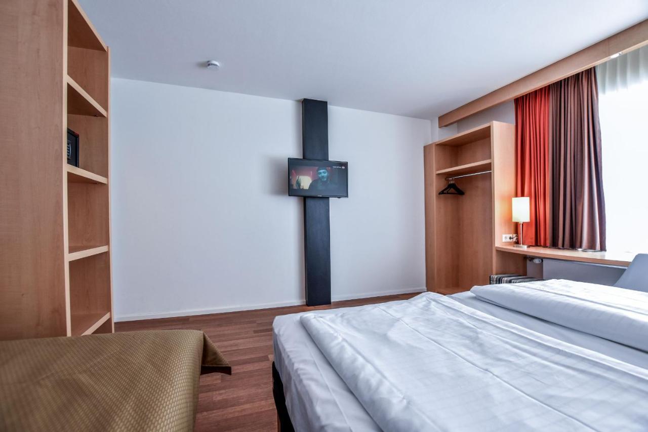 Stay Lev Hotel לברקוסן מראה חיצוני תמונה